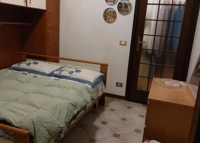 # Punto Fm 8# Μαργκέρα