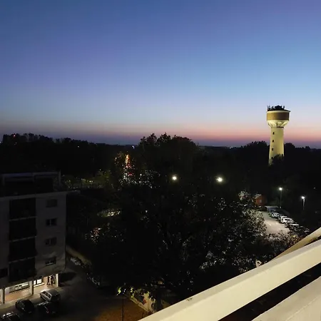 # Punto Fm 8# בית אירוח מרגרה